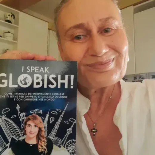 Alessandra with the book I Speak Globish!