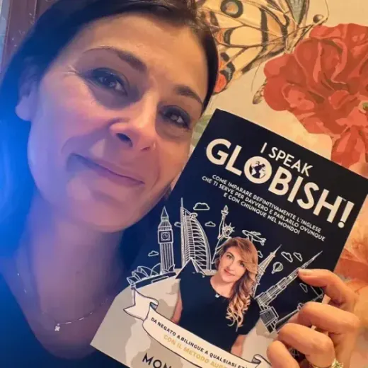 Annalisa with the book I Speak Globish!