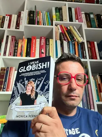 Photo by vali aim: I Speak Globish!